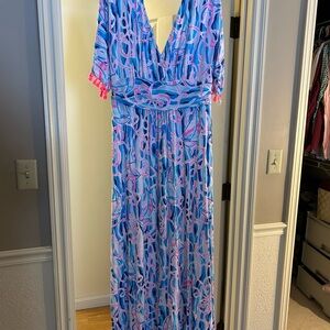 NWT- Lilly Pulitzer - Blue and Pink Patterned Women's Dress with fringe sleeve